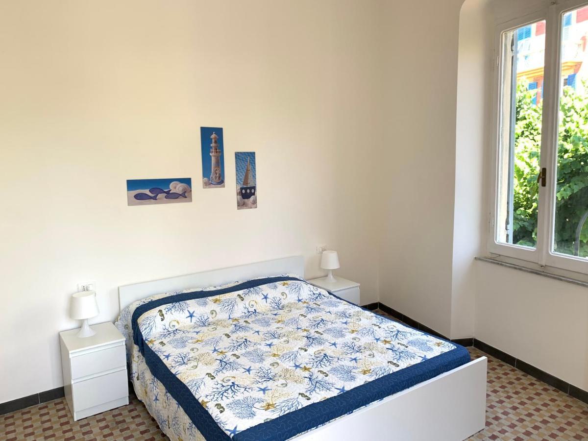 Oliver Sulla Via Del Mare Levanto Exterior photo